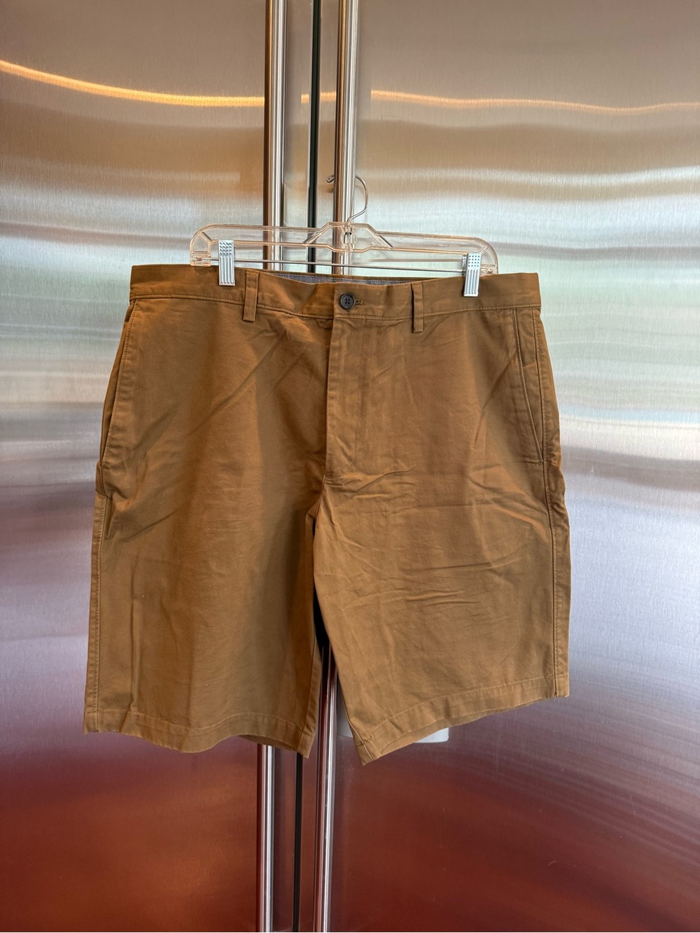 Men's Casual Cotton Shorts in greenish brown